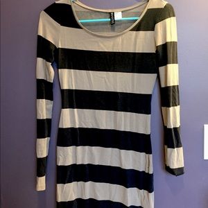 Cute Long sleeve dress